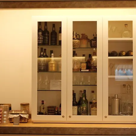 Casa Da Amendoeira 게스트하우스 4*