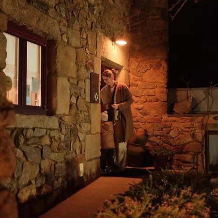 게스트하우스 Casa Da Amendoeira 4*