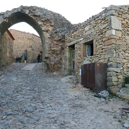 Casa Da Amendoeira カステロ・ロドリゴ