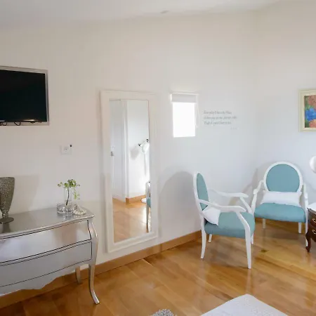 Casa Da Amendoeira 카스텔로 로드리고