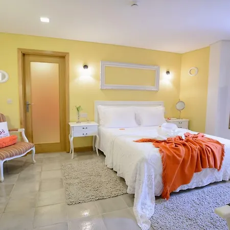 Casa Da Amendoeira 4*