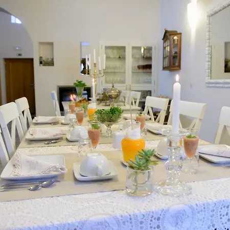 Casa Da Amendoeira 4*