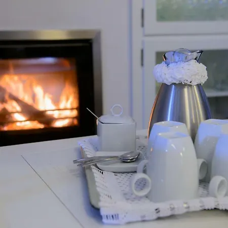 Casa Da Amendoeira 게스트하우스